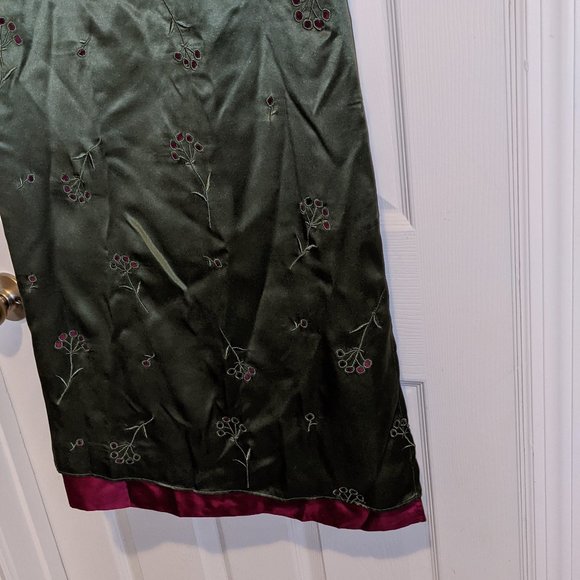 Garnet Hill Beautiful Green and Wine Silk Sheath Dress Size 10P - Picture 5 of 13